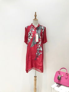 品牌女装与鞋帽批发新趋势 海波依尔夏装休闲时尚货源走份解析