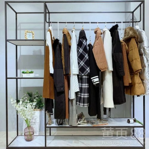 瑞琳珈娜精品女装 高性价比中老年风衣，工厂直供，源头好货